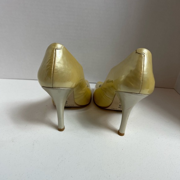 Gianni Bini champagne Gold peep toe heels,   Size 8 1/2 - Picture 4 of 6